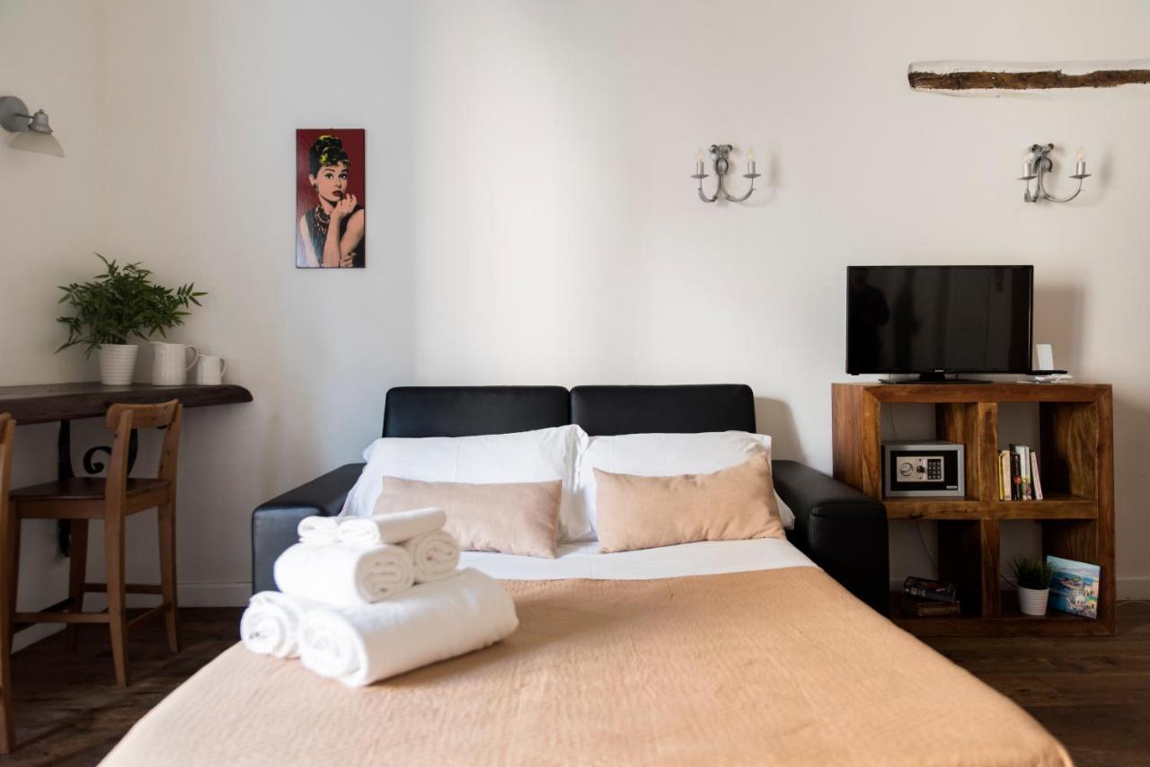 Agora Apartments - Armida Sorrento Bagian luar foto